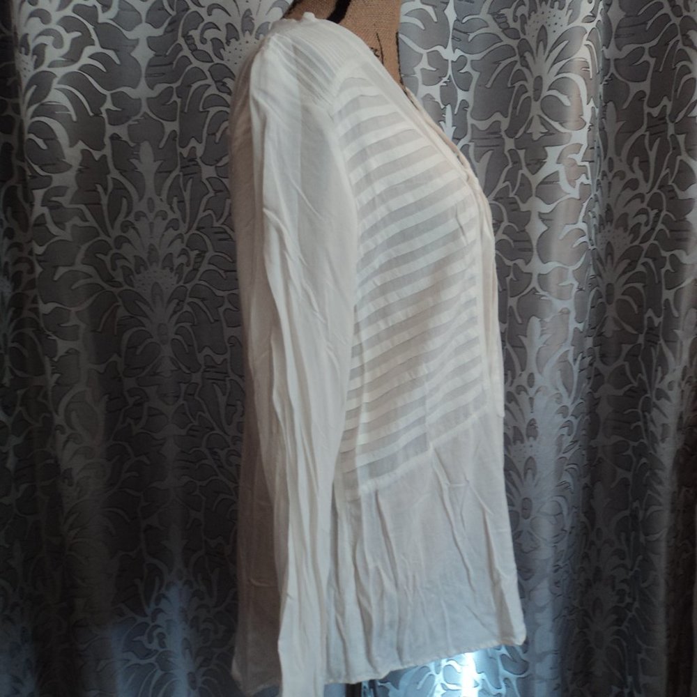 Tunic Style Top - Picture 6 of 8